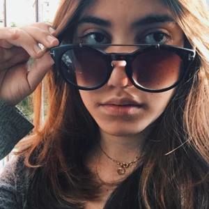 Meet your Posher, Sara